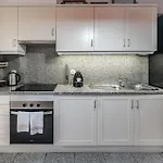 Golden By An Island Apartman Caniço