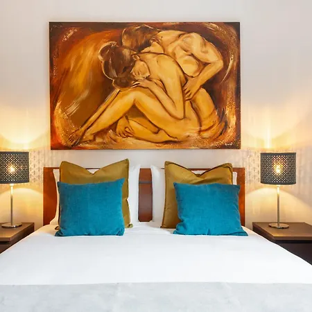 Golden By An Island Caniço