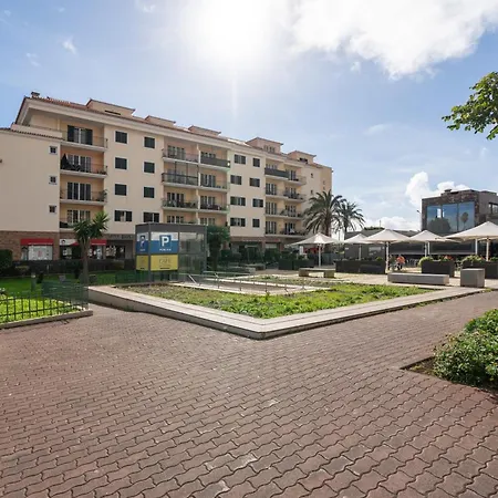 Golden By An Island Apartment Canico (Madeira)