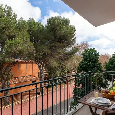 Golden By An Island Caniço