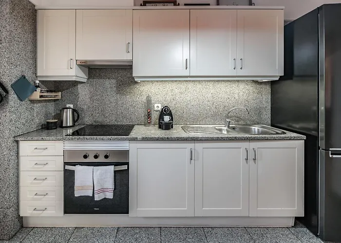 Golden By An Island Apartment Canico (Madeira)